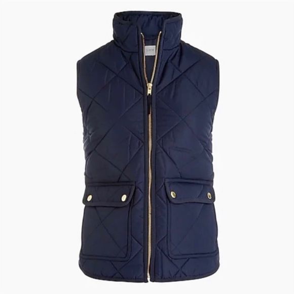 NWT J. Crew Factory Puffer vest with snap pockets - Picture 3 of 7